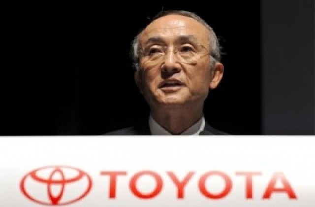 Toyota ще произвежда хибрида Camry в Австралия