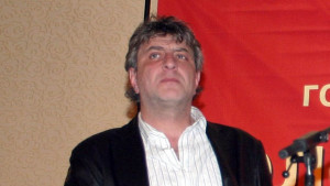 Александър Морфов тръгва на турне из страната
