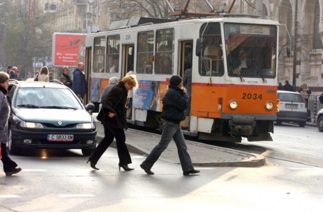 Глобата с фиш в трамвая е законна, реши ВАС