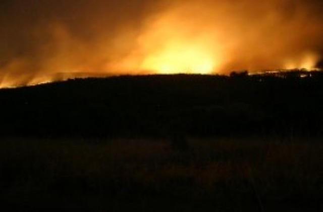 Голям горски пожар в Гърция