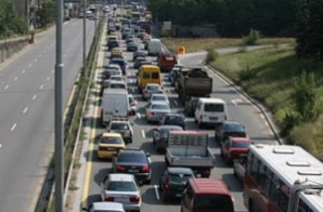 Различни институции инициират промени в Закона за движение по пътищата