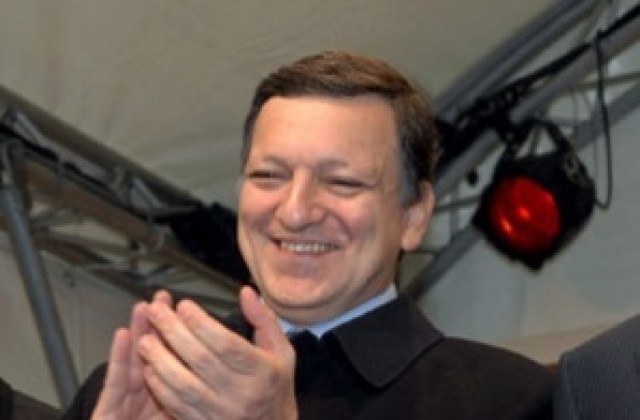 Барозу иска да остане още един мандат начело на ЕК