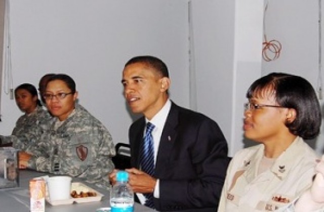 Обама се е срещнал с президента на Афганистан