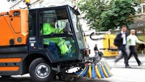 Чистачи не се явили на работа и забавили извозване на