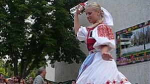 Блондинка от Словакия стана Кралица на киселото мляко