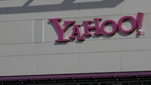Ръководството на Yahoo преизбрано с по малко гласове