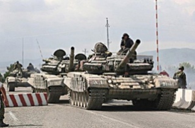 Грузия увеличи войските си на границата с Абхазия
