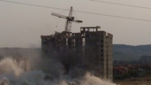 Строят жилищен комплекс на мястото на взривената болница в Сливен