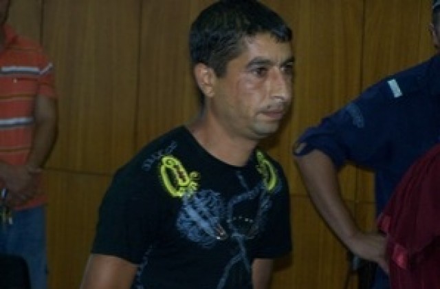 16 месеца затвор за нападателя на полицаите от Столипиново