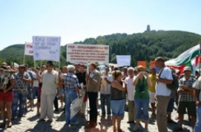 Около 60 птицевъди от Североизточна България ще се включат в протеста на Шипка