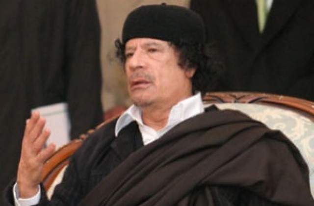 Ливански съд повдигна обвинение срещу Муамар Кадафи
