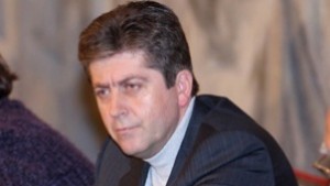 Първанов връчва орден Стара планина на румънски сенатор