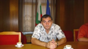 Светофарът на Пети полк ще бъде поставен през ноември