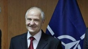 Косовският президент най добре платен сред колегите си в региона