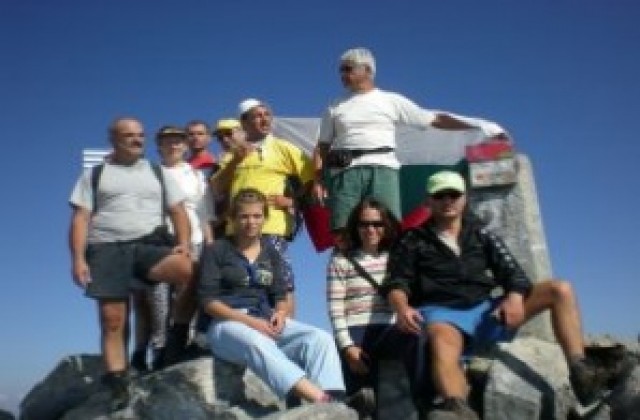 21 русенци изкачиха връх Олимп