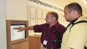 Общинските съветници в Търговище ще гласуват с електронни карти