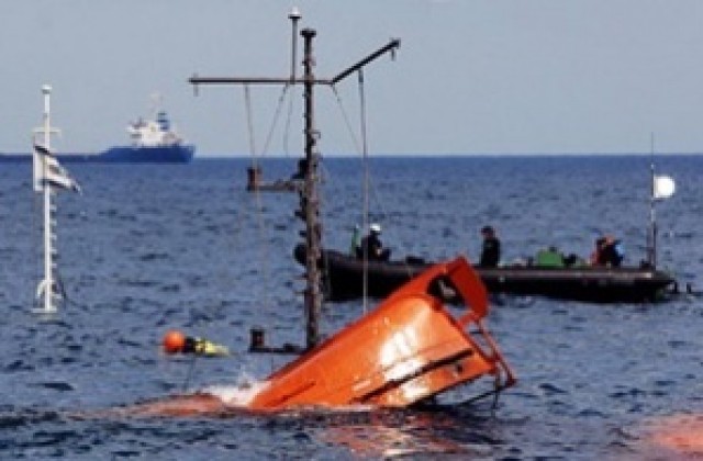 Пирати отвлякоха хонконгски танкер край Сомалия