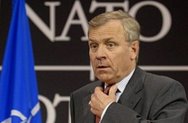 Шефът на НАТО не прогнозира обратен завой в отношенията с Русия