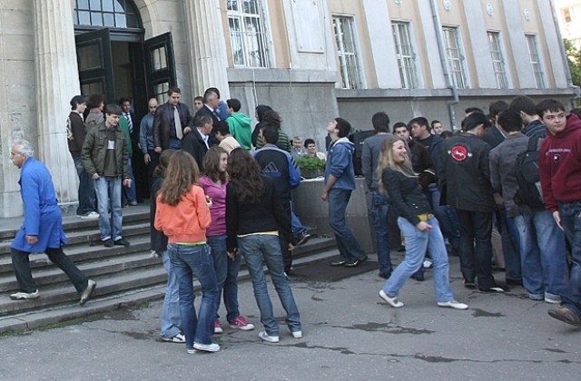 В половината училища в Разградско ще има маломерни и слети паралелки