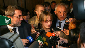 И Ставийски трябва да е в затвора