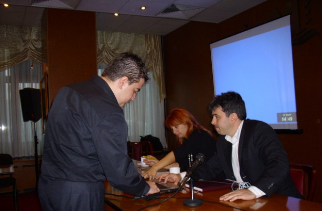 Семинар за медийна политика и етика в Пловдив