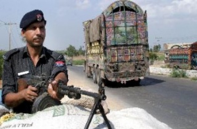 9 талибани бяха убити в Северозападен Пакистан