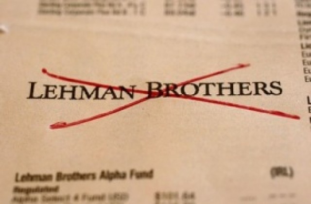 Lehman Brothers безуспешно искала достъп до свежи пари през лятото