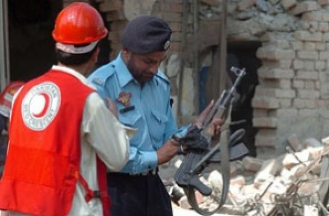 10 загинаха при атентат в северозападен Пакистан