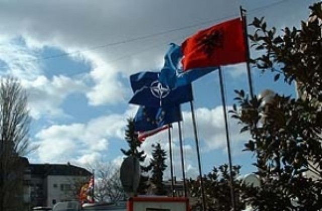Македония призна независимостта на Косово