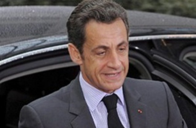Саркози заведе дело срещу бивш шеф на разузнаването