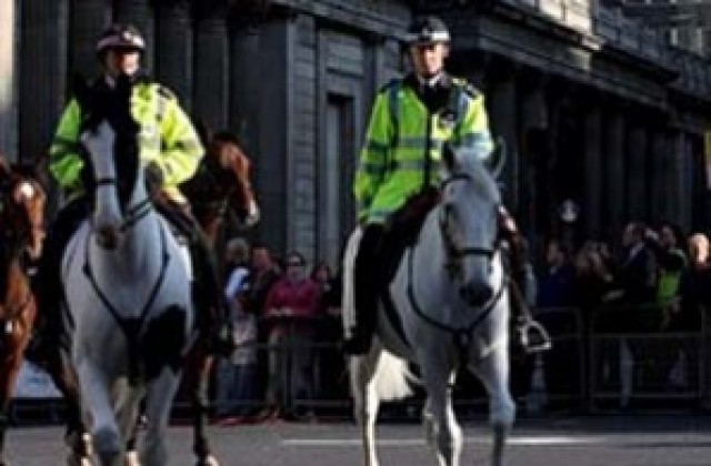 Арестуваха петима души заради подозрение в тероризъм в Англия
