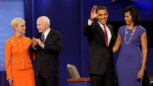 Смелата и самоуверената срещу свенливата и сдържаната Мишел и Синди