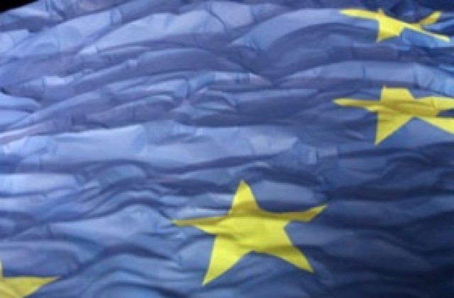 Представители на ЕС се споразумяха за съкратена процедура за „синя карта”