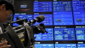 NIKKEI падна с 9 6