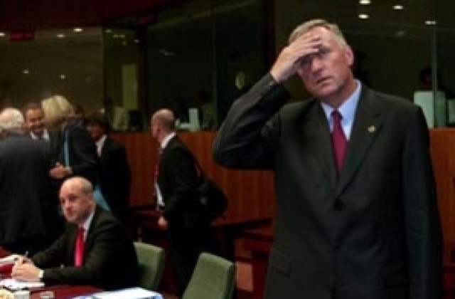 Чешкият премиер отказва да подаде оставка