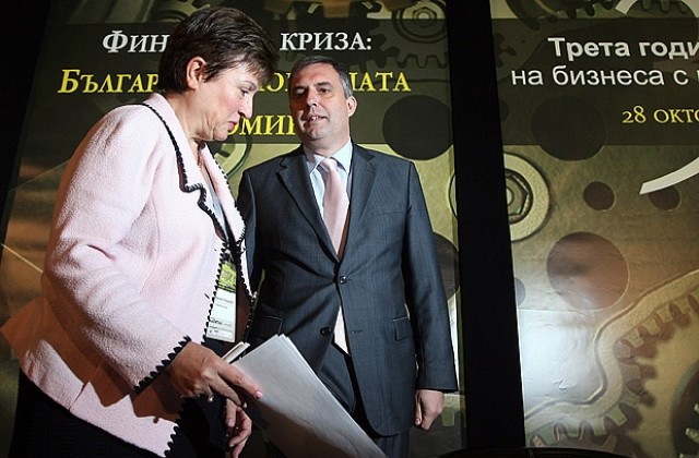 Няма да има отлив на капитал от България според Калфин