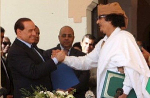 Италия предупредила Либия за американските въздушни удари през 1986 г.