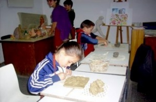 Деца показват Вълшебният свят на Родопите