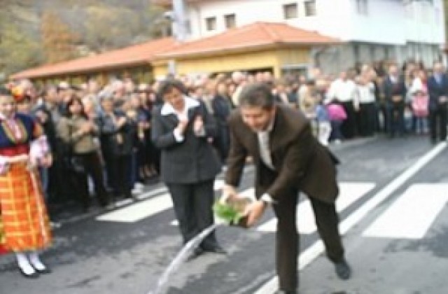 Президентът си пожела софийските улици да изглеждат като смолянските