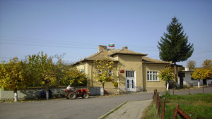Етническото напрежение политически мит