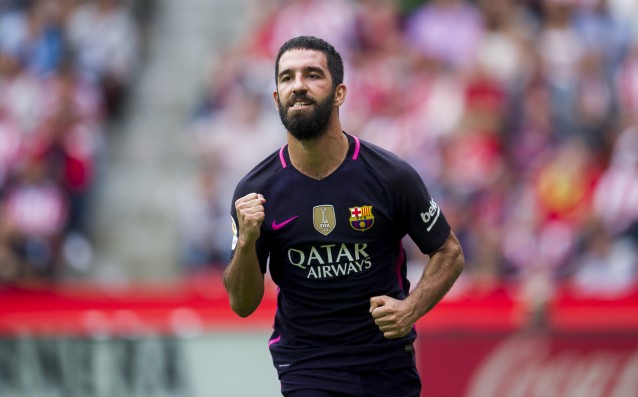 Арда Туран остана в Барселона и отказа да се завърне