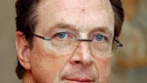 Почина американският писател Майкъл Крайтън