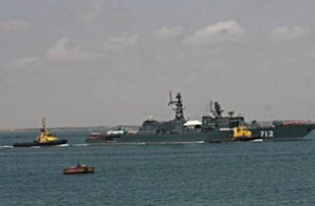 Сомалийски пирати завзеха датски кораб