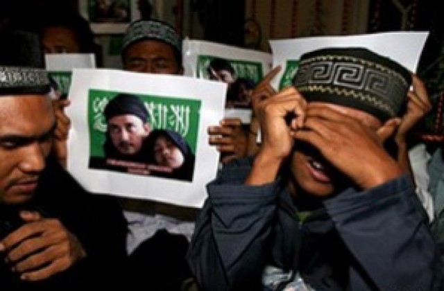 Трима ислямисти бяха екзекутирани в Индонезия за атентатите в Бали