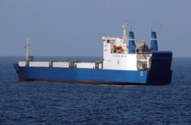 Сомалийски пирати отвличат турски танкер