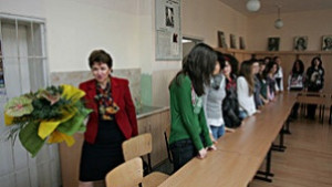 Меглена Плугчиева изнесе урок по родолюбие