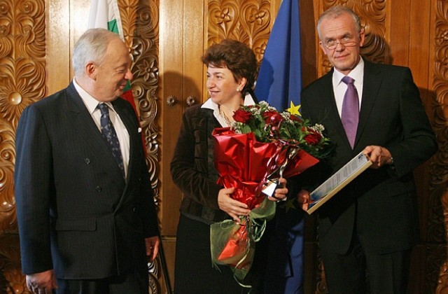 Меглена Плугчиева получи приза на Германската икономика
