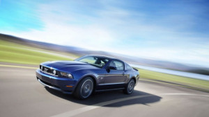 Ford разкри подновения Mustang