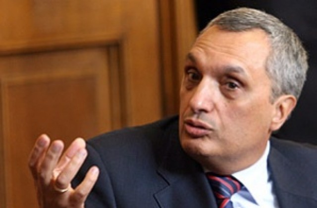 Костов: Държавата провежда прокризисна, а не антикризисна политика