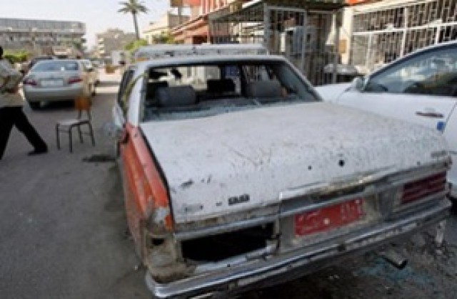 Бомба на пътя уби 13 иракчанки, друга жена се самовзриви